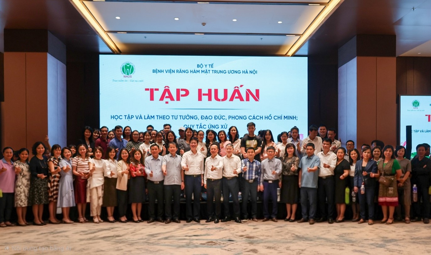 TẬP HUẤN HỌC TẬP VÀ LÀM THEO TƯ TƯỞNG, ĐẠO ĐỨC, PHONG CÁCH HỒ CHÍ MINH; QUY TẮC ỨNG XỬ (ĐỢT 1)